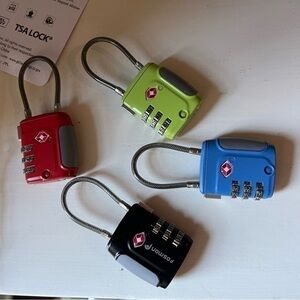 𝅺brand new TSA locks